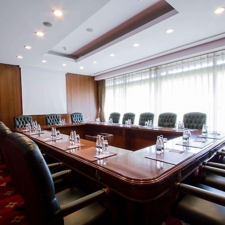 Hotel Hp Tower One Brasov ซาเชเล ภายนอก รูปภาพ