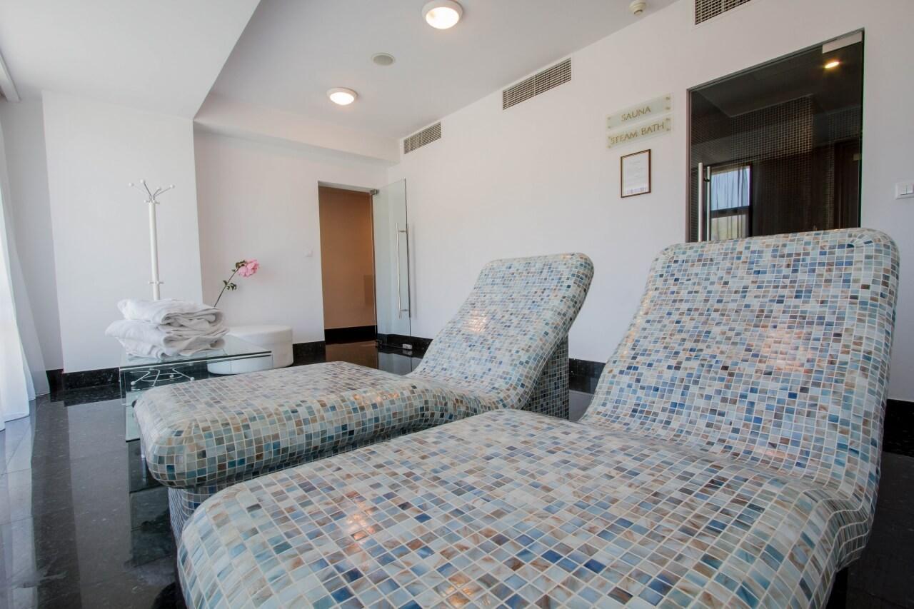 Hotel Hp Tower One Brasov ซาเชเล ภายนอก รูปภาพ