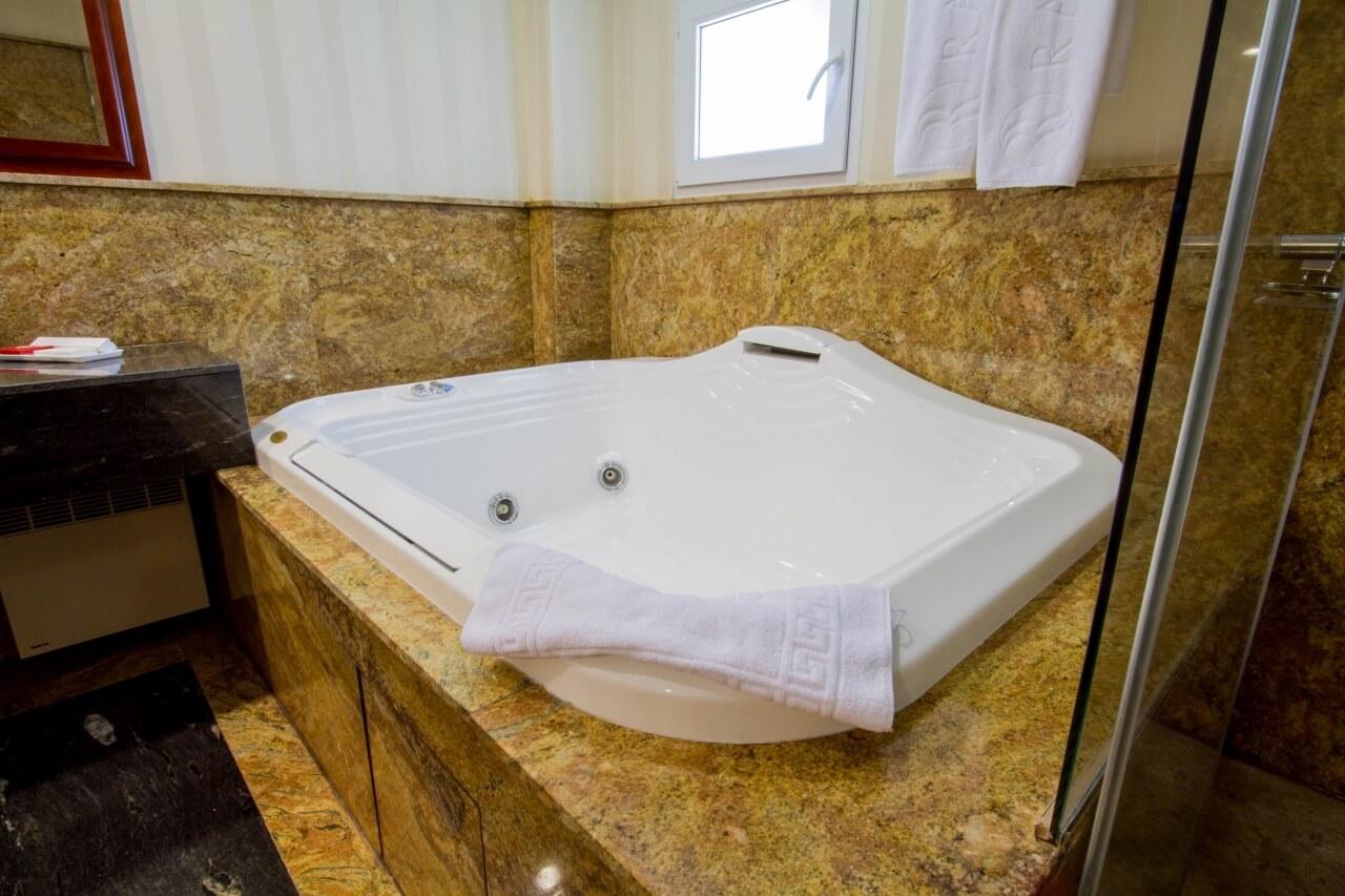 Hotel Hp Tower One Brasov ซาเชเล ภายนอก รูปภาพ