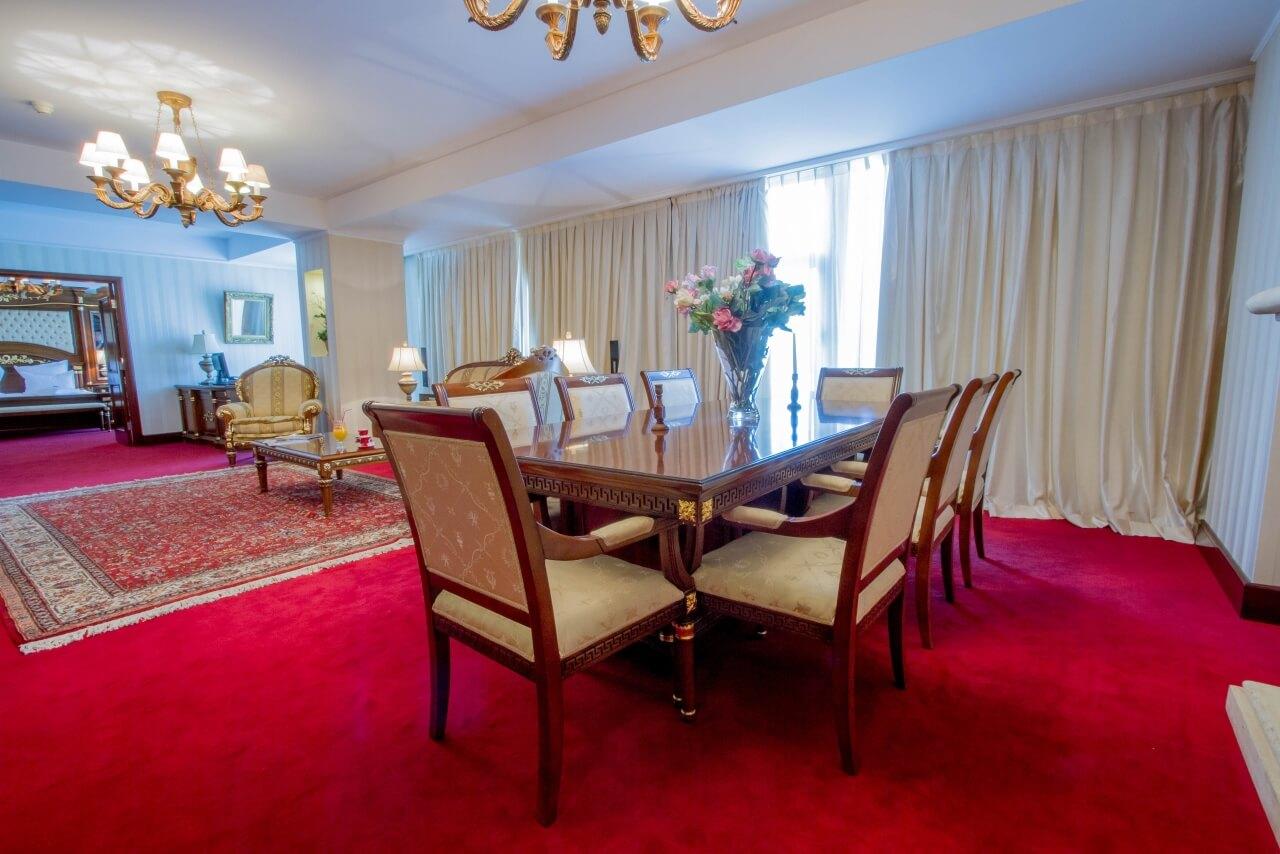 Hotel Hp Tower One Brasov ซาเชเล ภายนอก รูปภาพ
