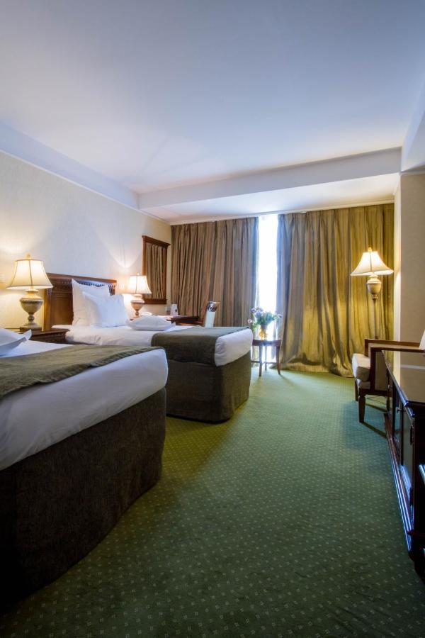 Hotel Hp Tower One Brasov ซาเชเล ภายนอก รูปภาพ