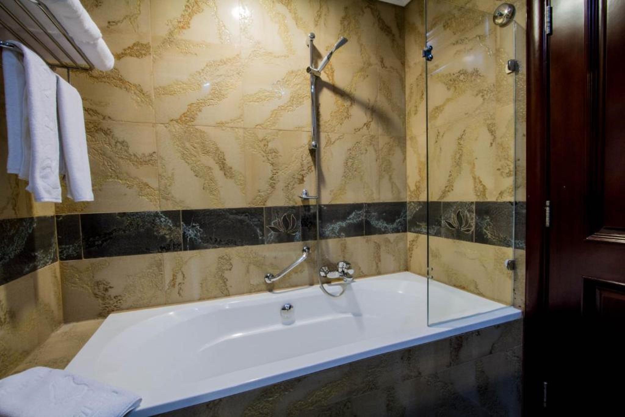 Hotel Hp Tower One Brasov ซาเชเล ภายนอก รูปภาพ