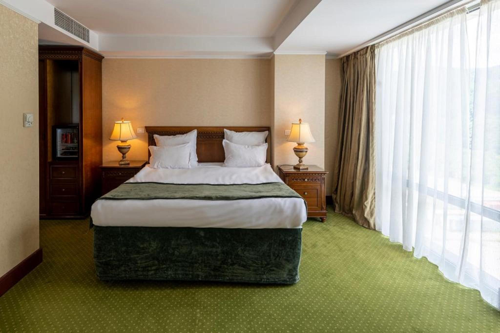 Hotel Hp Tower One Brasov ซาเชเล ภายนอก รูปภาพ