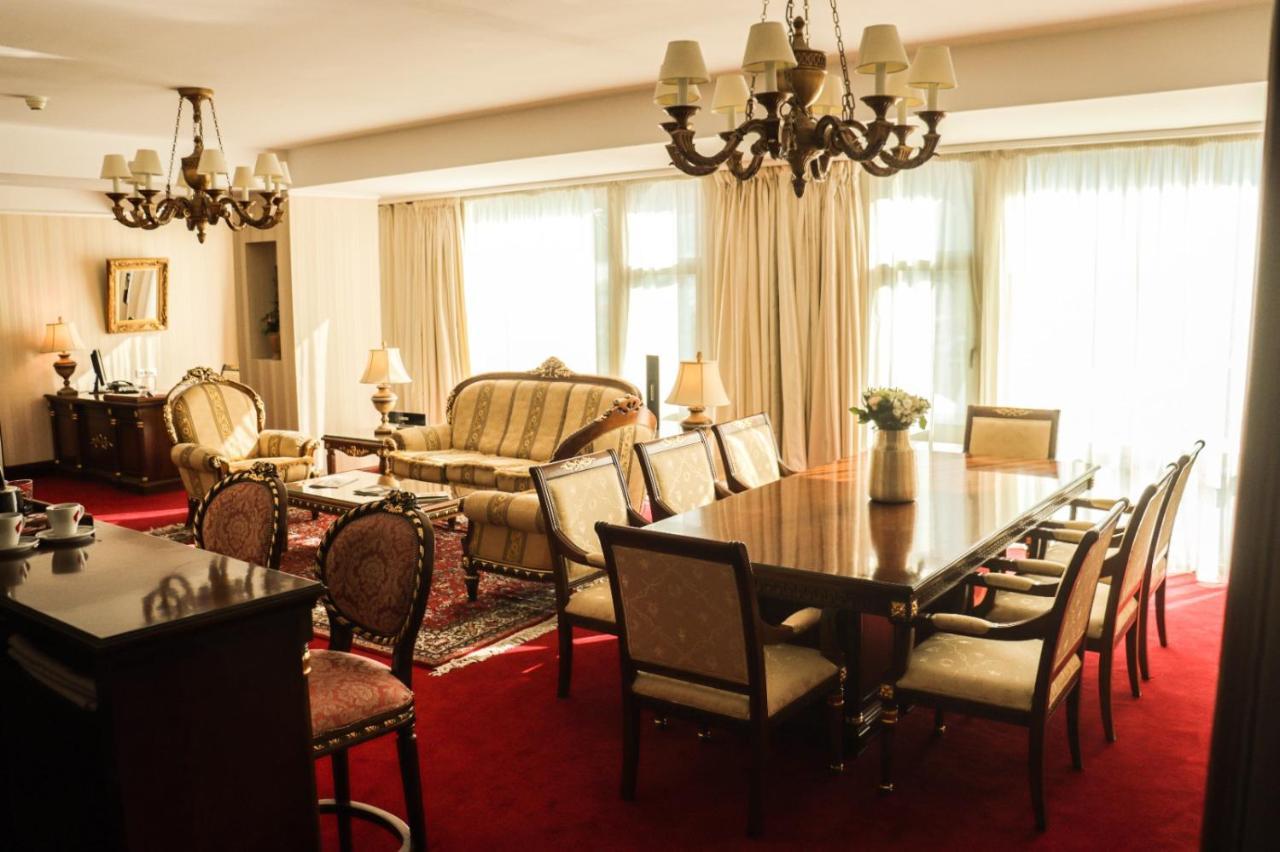 Hotel Hp Tower One Brasov ซาเชเล ภายนอก รูปภาพ