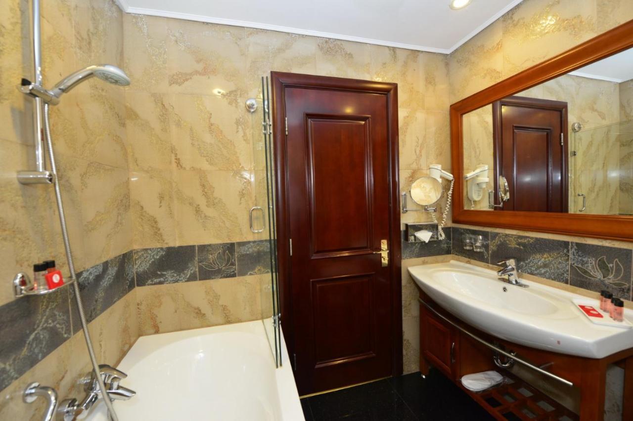 Hotel Hp Tower One Brasov ซาเชเล ภายนอก รูปภาพ